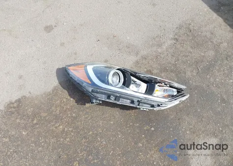 2017 Hyundai Elantra Se from USA, damaged, VIN 5NPD74LFXHH182664